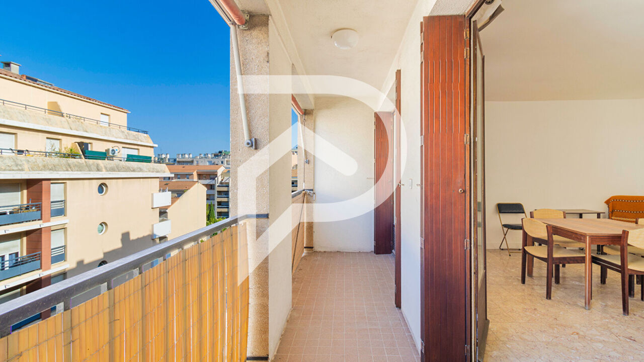 appartement 3 pièces 69 m2 à vendre à Marseille 10 (13010)