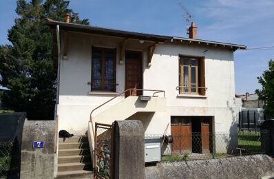 vente maison 165 000 € à proximité de Chalus (63340)