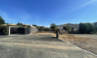 Local industriel  300 m² à vendre à Gignac (34150)