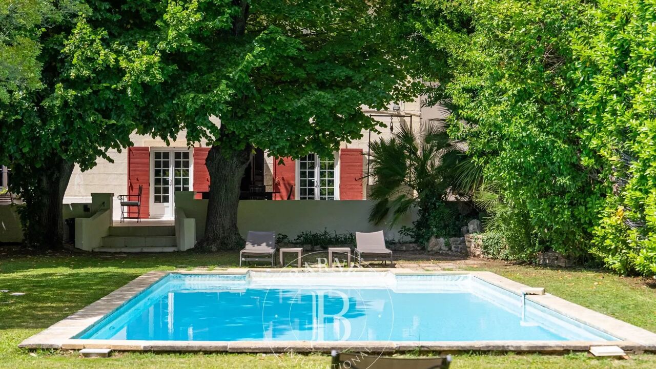 maison 9 pièces 213 m2 à vendre à Aix-en-Provence (13090)