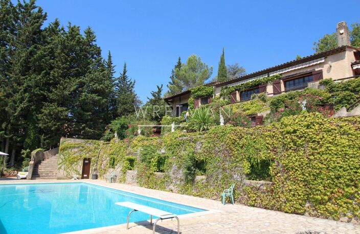Vaste maison familiale avec vue et piscine - Montauroux — photo 3