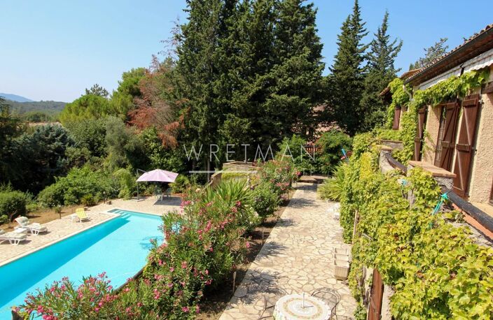 Vaste maison familiale avec vue et piscine - Montauroux — photo 4