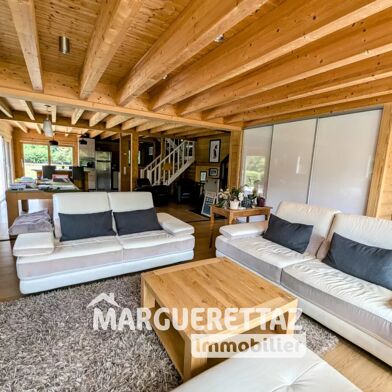 Maison 7 pièces 237 m²