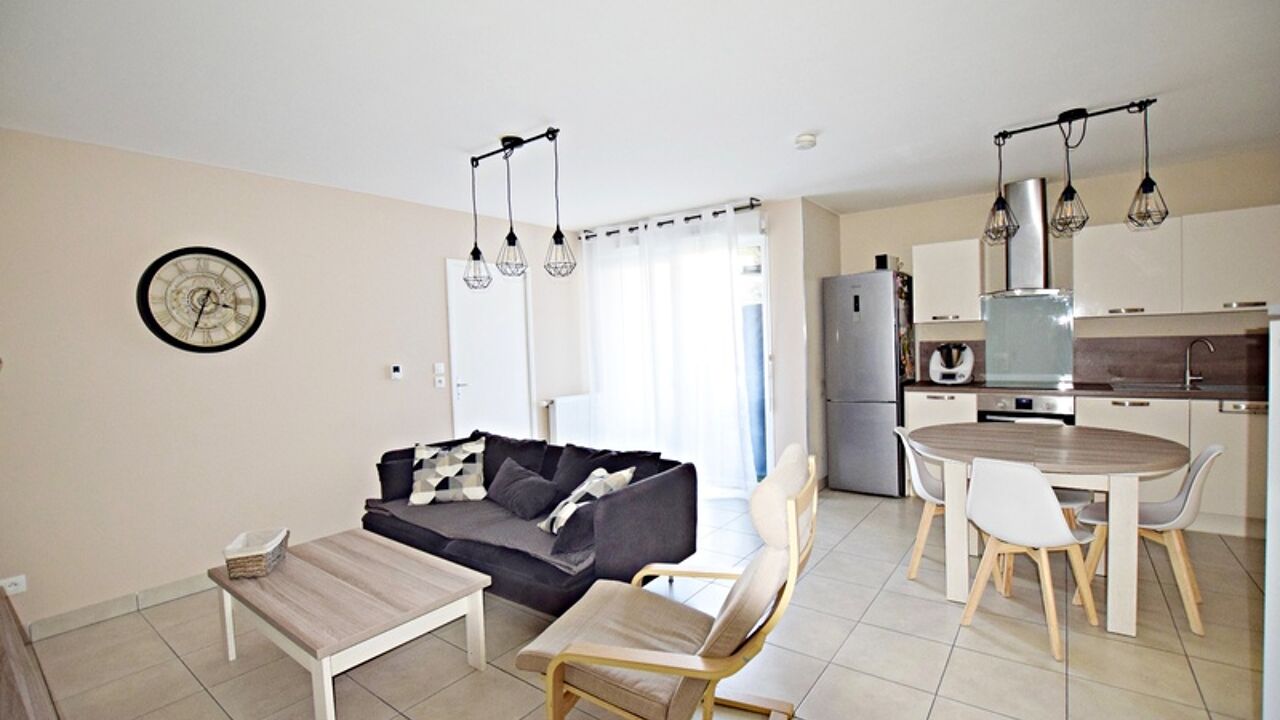 appartement 3 pièces 67 m2 à vendre à Saint-Fons (69190)