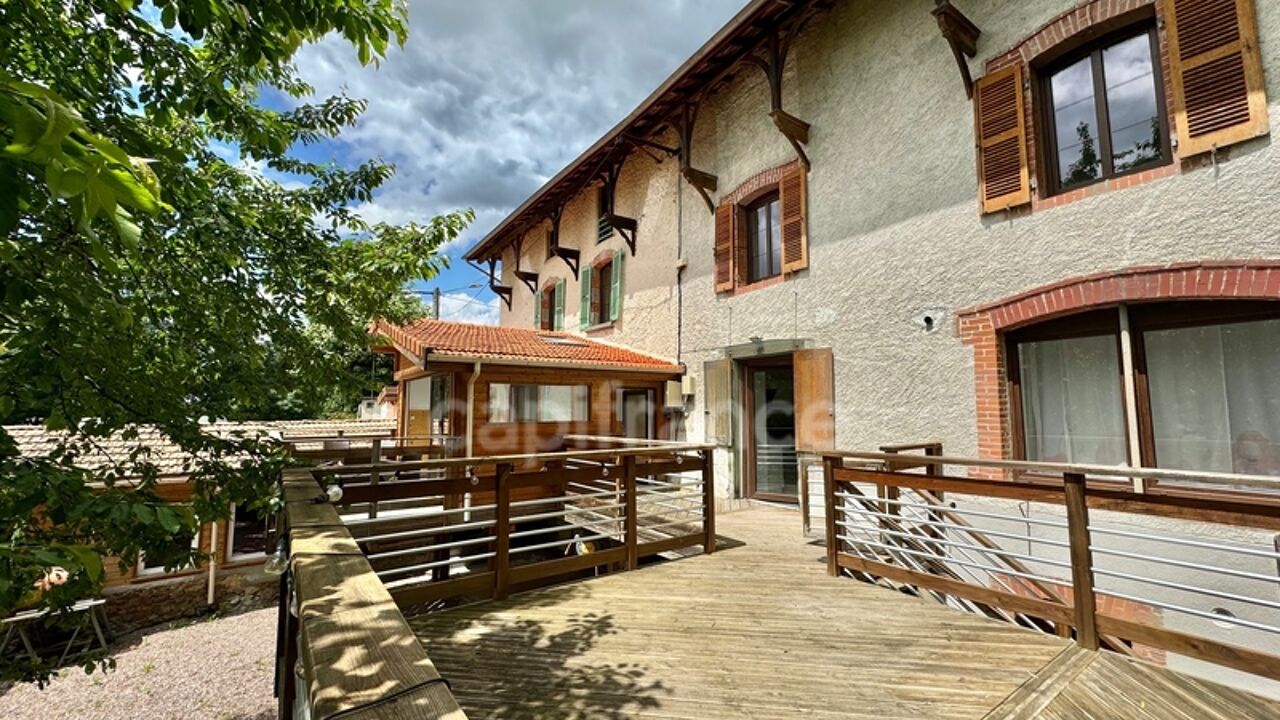 maison 9 pièces 320 m2 à vendre à Saint-Just-en-Chevalet (42430)