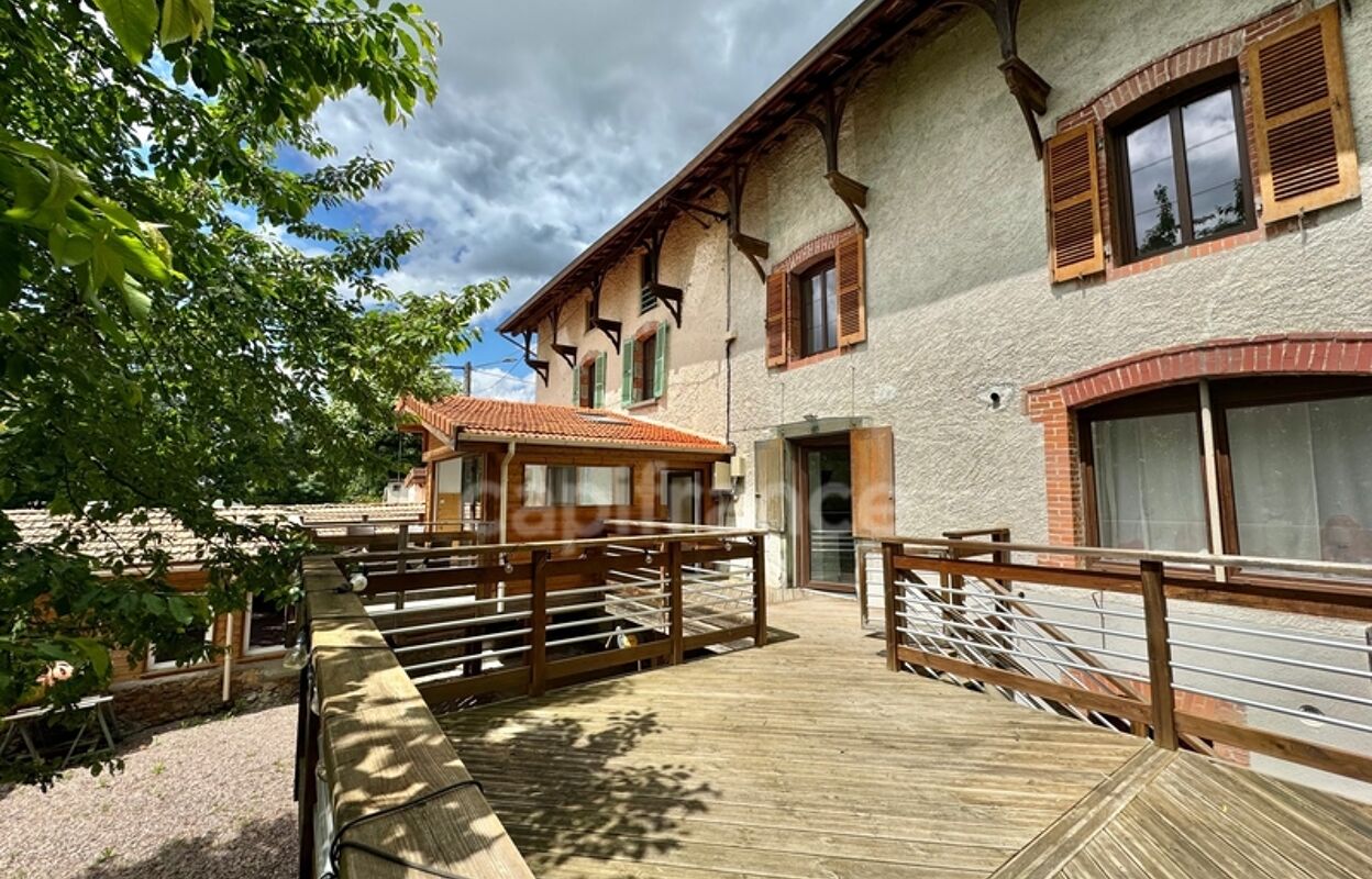 maison 9 pièces 320 m2 à vendre à Saint-Just-en-Chevalet (42430)