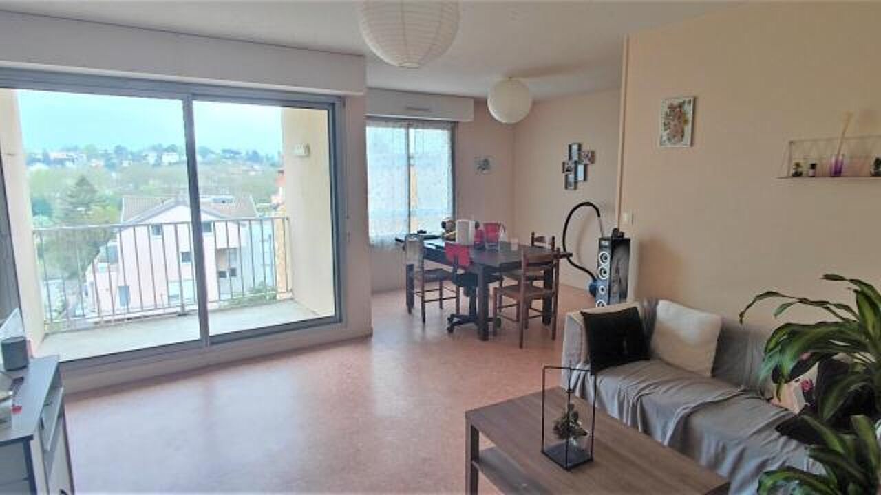 appartement 3 pièces 68 m2 à louer à Poitiers (86000)