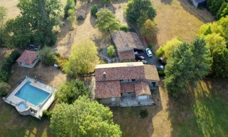 Maison 10 Pièces 644 m² à vendre à Bressuire (79300)