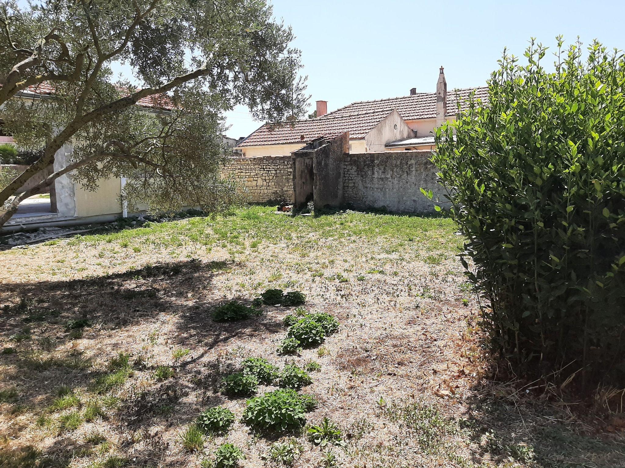 Photo Terrain à bâtir - 334m² - La Rochelle image 1/4