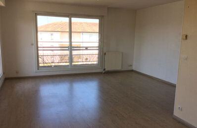 location appartement 570 € CC /mois à proximité de Smarves (86240)