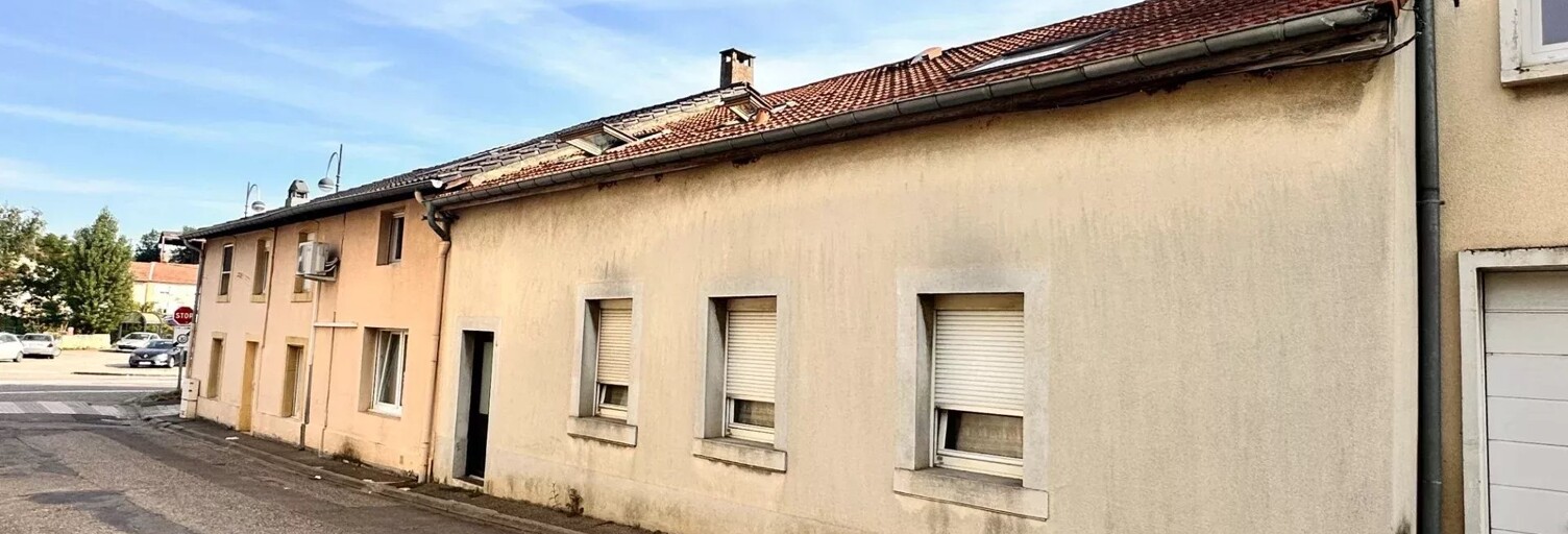 Immeuble  114 m² à vendre à Verny (57420)