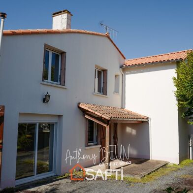 Maison 8 pièces 150000 €