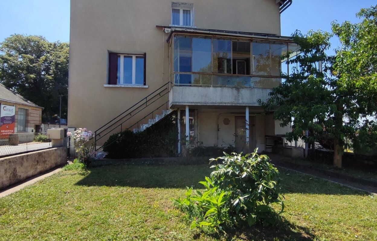 maison 8 pièces 122 m2 à vendre à L'Isle-Jourdain (86150)