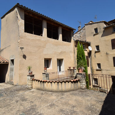 Maison 6 pièces 279 m²