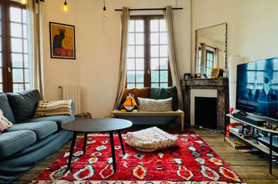 Appartement 4 pièces 1300 €