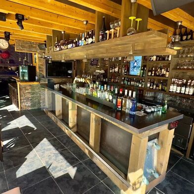 Commerce 2 pièces 390000 €