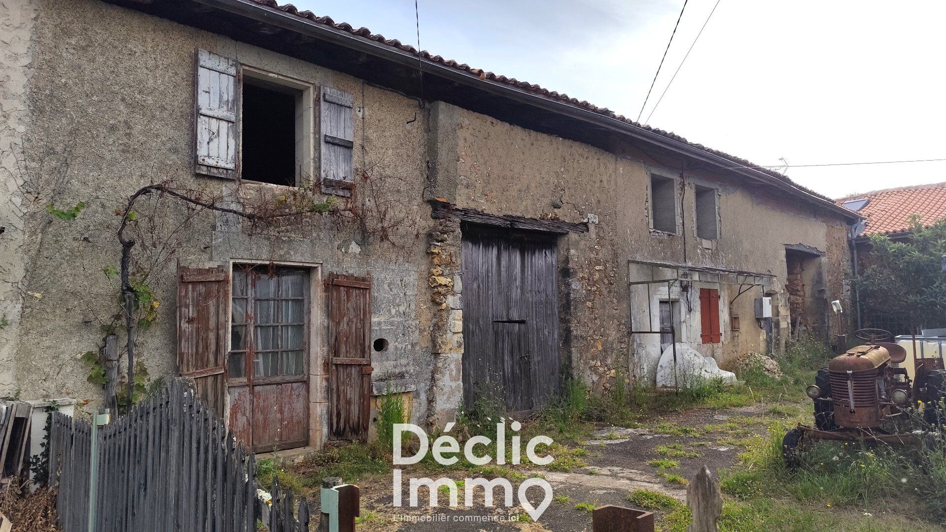 Villa / Maison  T4 à vendre Rochefoucauld (La) 16110