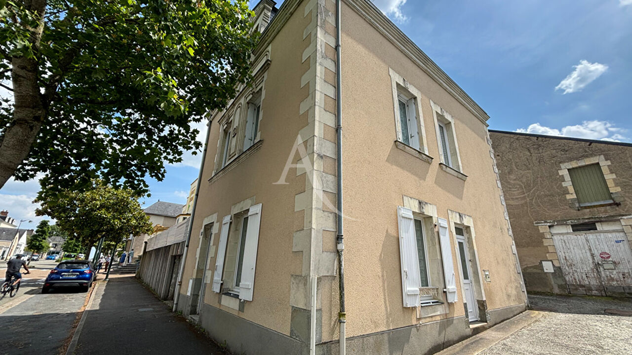 maison 5 pièces 133 m2 à vendre à Château-Gontier-sur-Mayenne (53200)