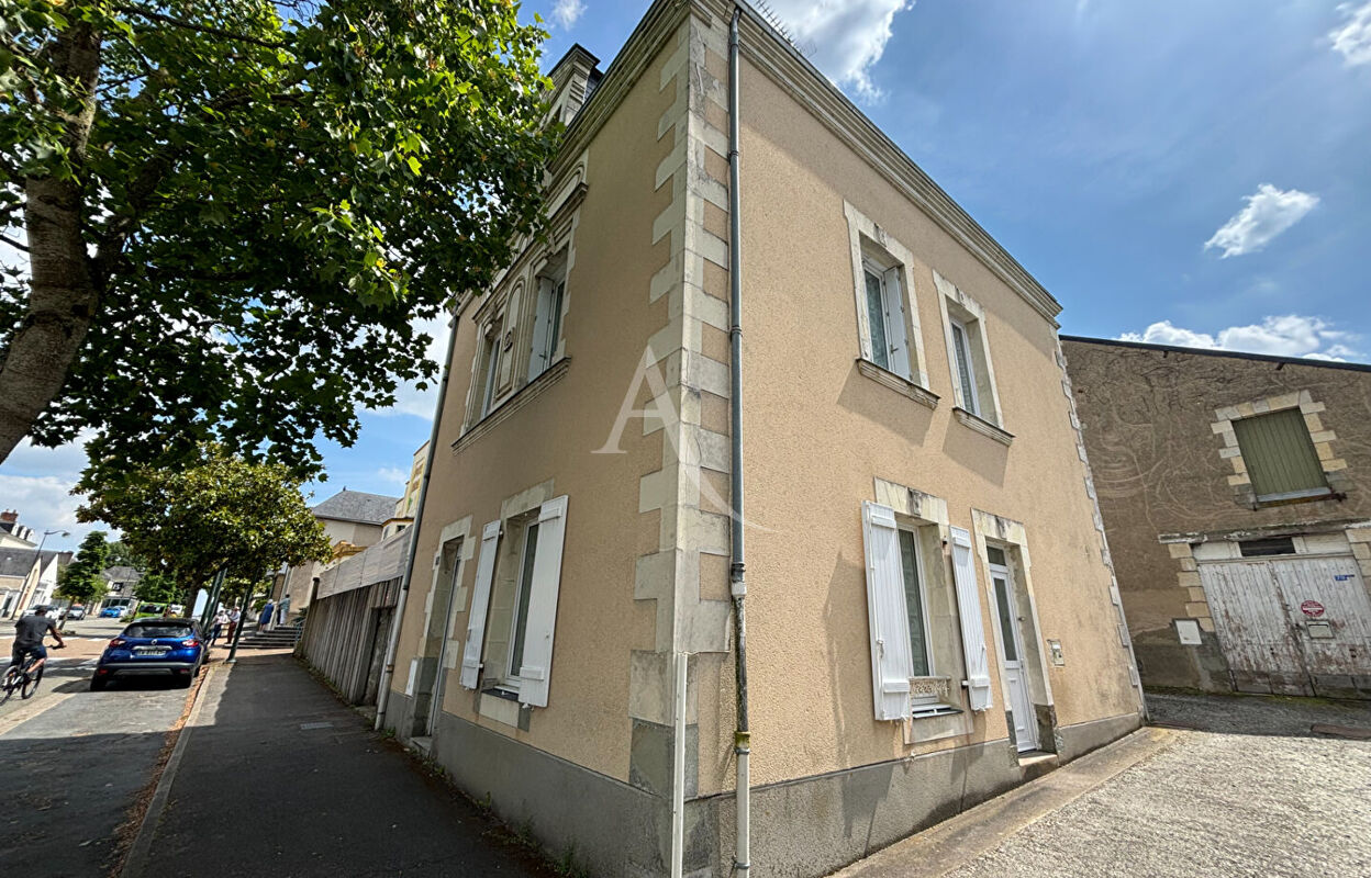 maison 5 pièces 133 m2 à vendre à Château-Gontier-sur-Mayenne (53200)