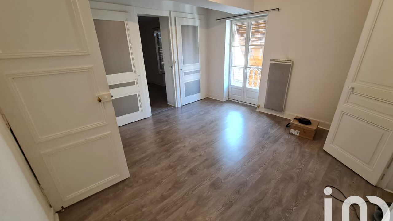 immeuble  pièces 270 m2 à vendre à La Côte-Saint-André (38260)