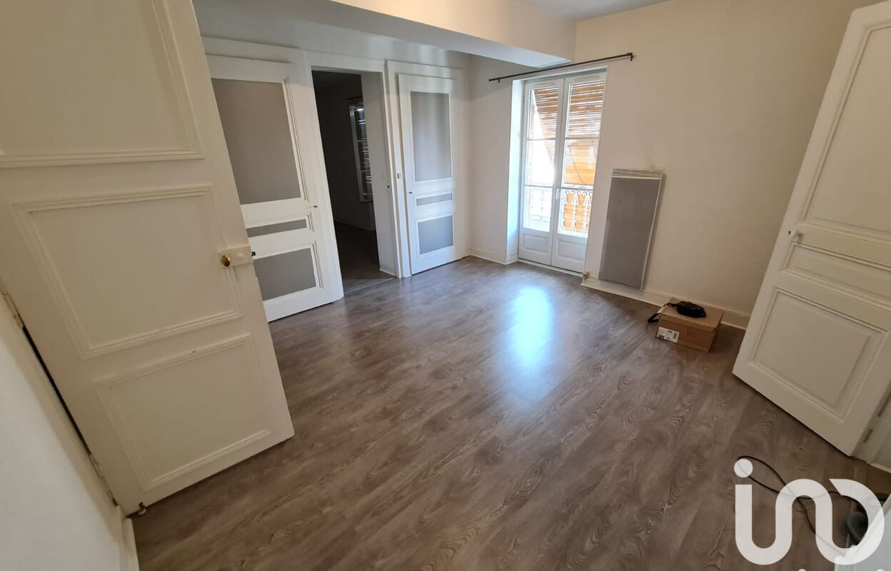 immeuble  pièces 270 m2 à vendre à La Côte-Saint-André (38260)