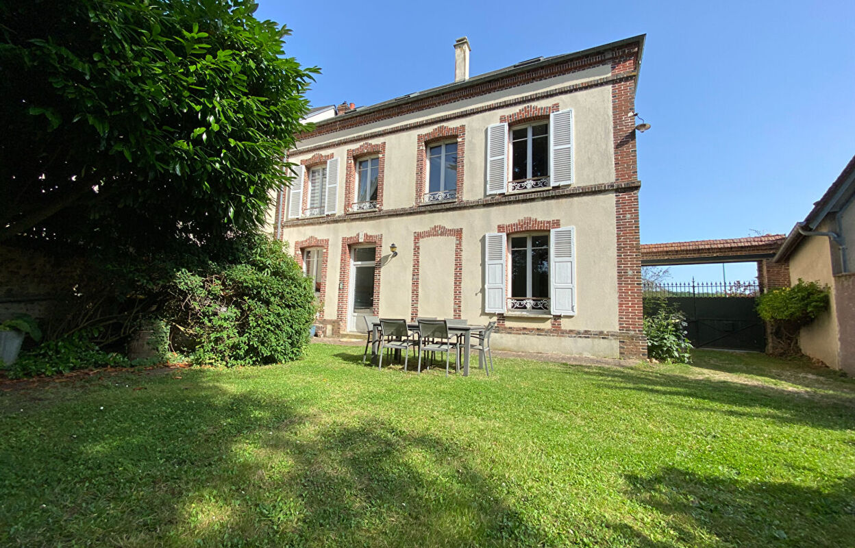 maison 6 pièces 179 m2 à vendre à Damville (27240)