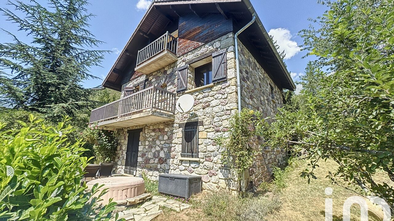 maison 7 pièces 210 m2 à vendre à Valdeblore (06420)