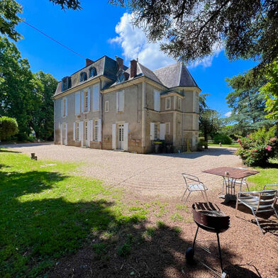 Maison 18 pièces 1352000 €