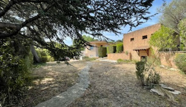 Villa / Maison 6 pièces  à vendre Aubagne 13400