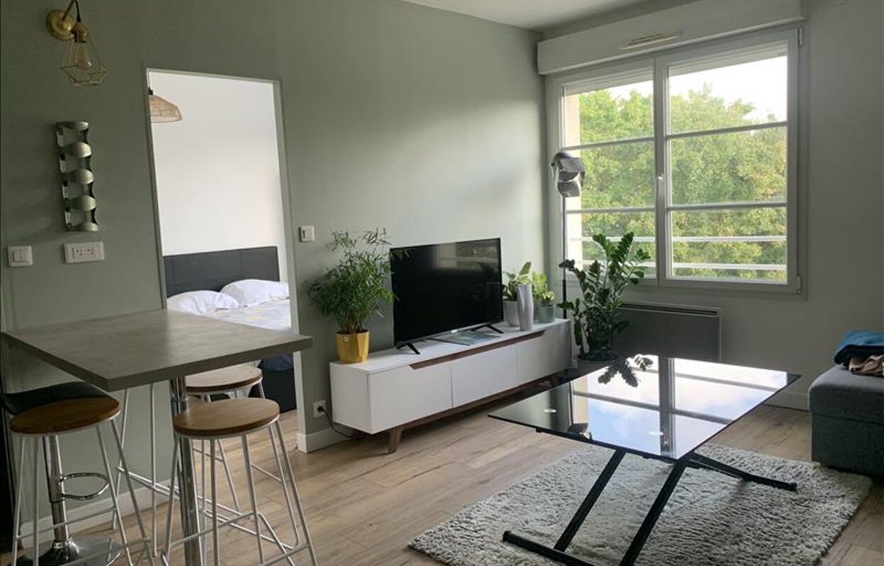 appartement 2 pièces 38 m2 à vendre à La Rochelle (17000)