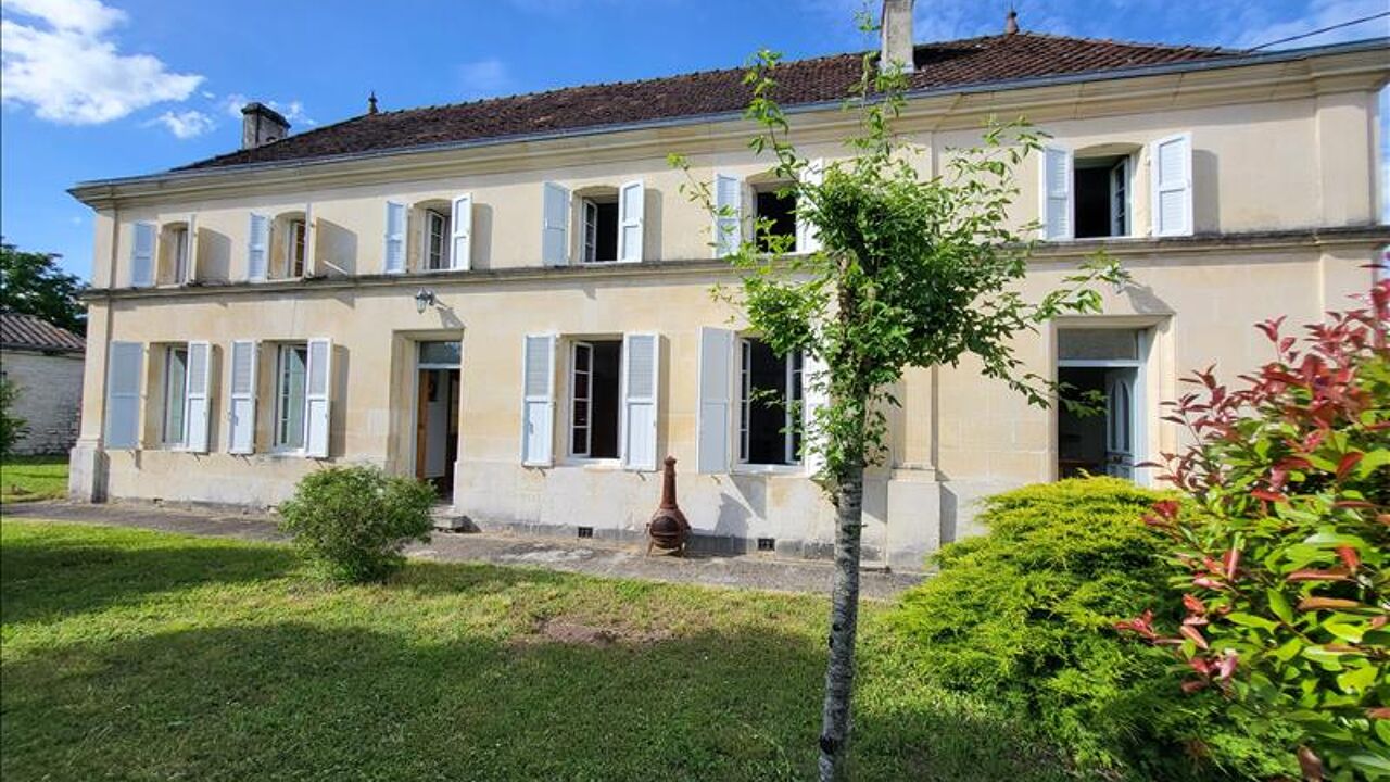 maison 5 pièces 155 m2 à vendre à Mosnac (17240)