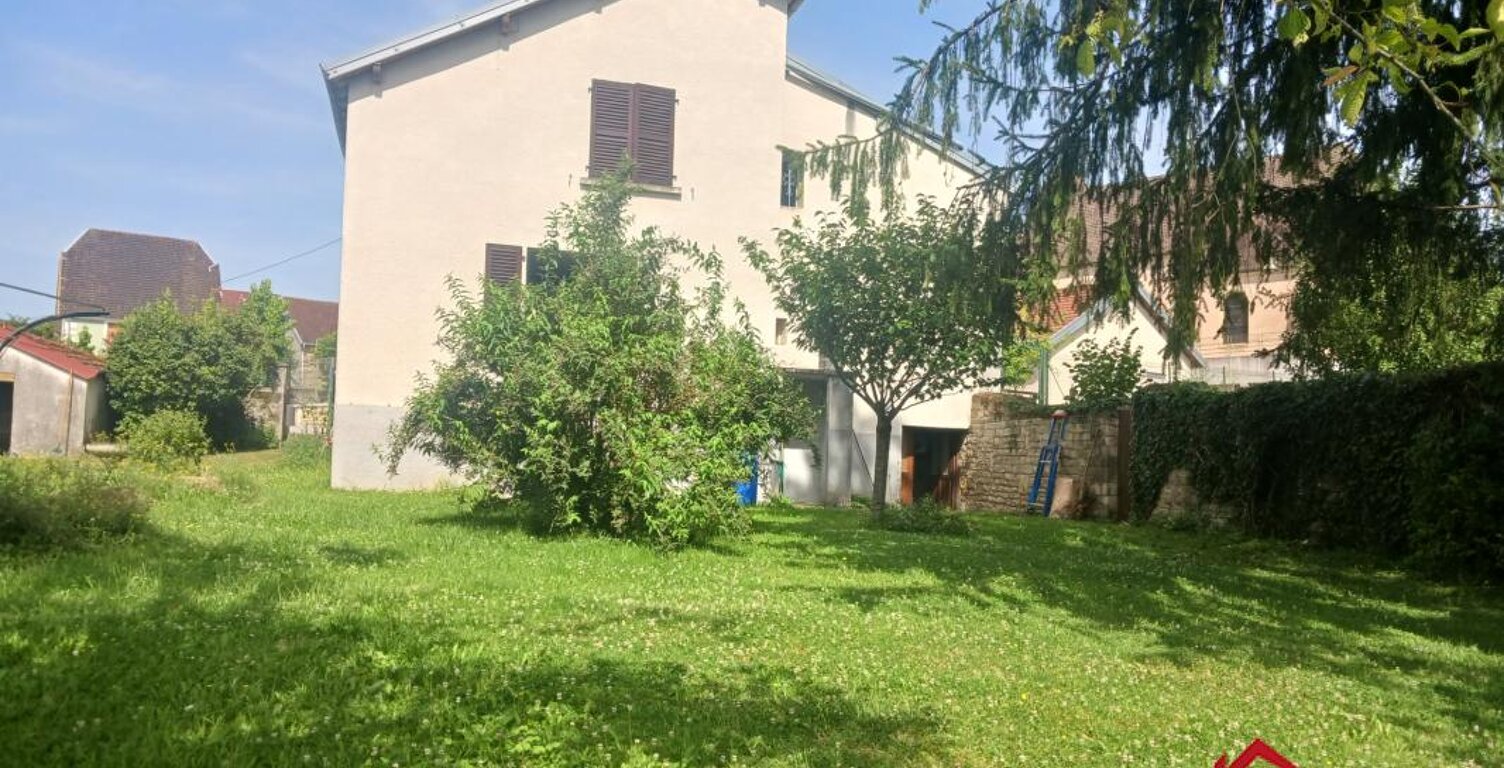 Maison - Saint-Rémy-en-Comté - 129m2 — photo 1