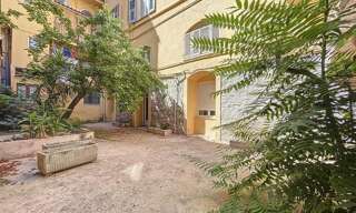 Local industriel  210 m² à louer à Ajaccio (20000)