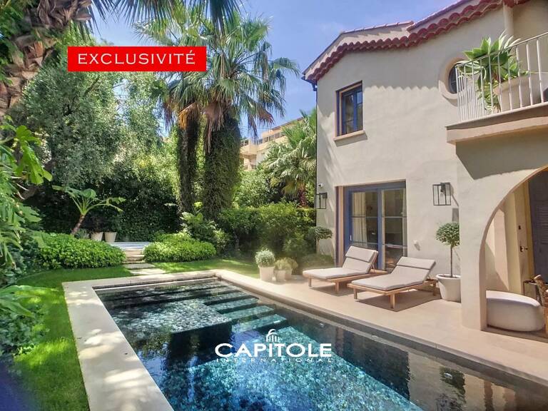 Antibes Ponteil - Villa de 180 m² entièrement rénovée aux presta — photo 1