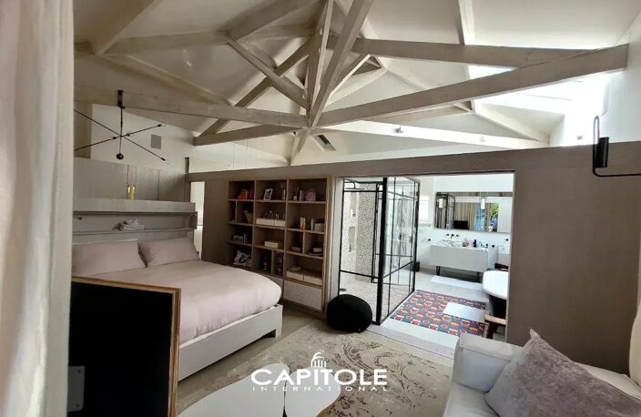 Antibes Ponteil - Villa de 180 m² entièrement rénovée aux presta — photo 3