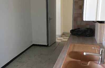 location appartement 800 € CC /mois à proximité de Sussargues (34160)