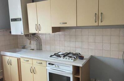 location appartement 385 € CC /mois à proximité de Planfoy (42660)