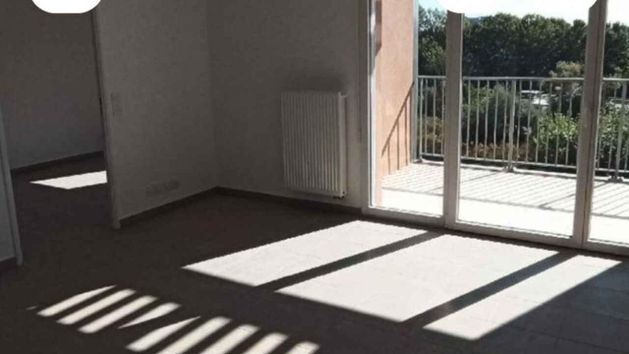 appartement 2 pièces 42 m2 à louer à Arles (13200)