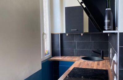 location appartement 490 € CC /mois à proximité de Sauveterre (30150)