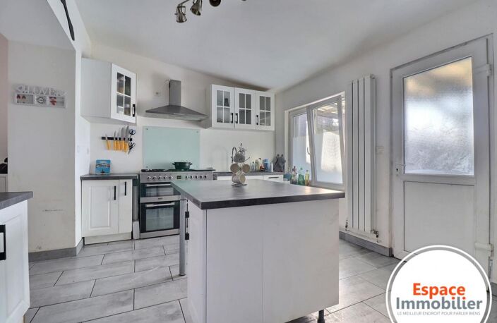 Lot de deux maisons dont une à rénover totalement — photo 2