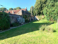 Ensemble immobilier composé de trois lots, le tout bâti sur — photo 3