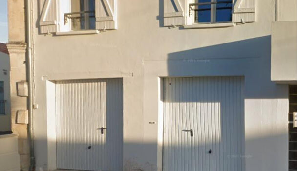 Parking 1 pièces  à louer Saintes 17100