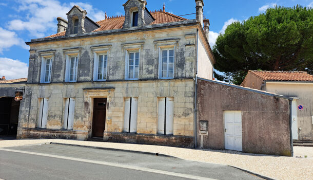 Villa / Maison 10 pièces  à vendre Épargnes 17120