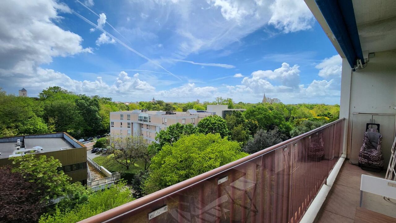 appartement 3 pièces 74 m2 à vendre à La Rochelle (17000)