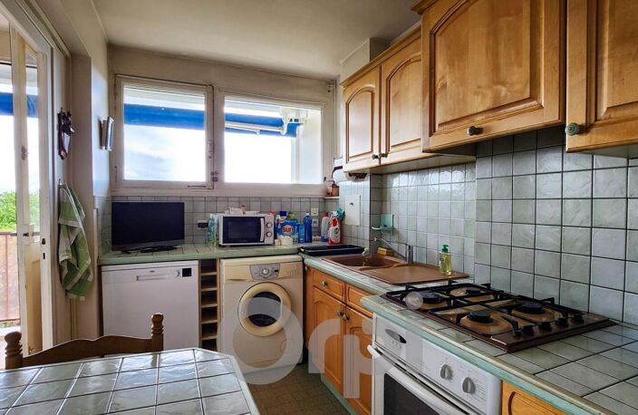 Appartement à vendre – La Rochelle proche centre-ville – T3/T4 avec balcon, vue mer, ascenseur, cave — photo 5
