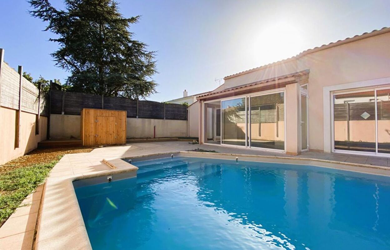 maison 7 pièces 172 m2 à vendre à La Rochelle (17000)