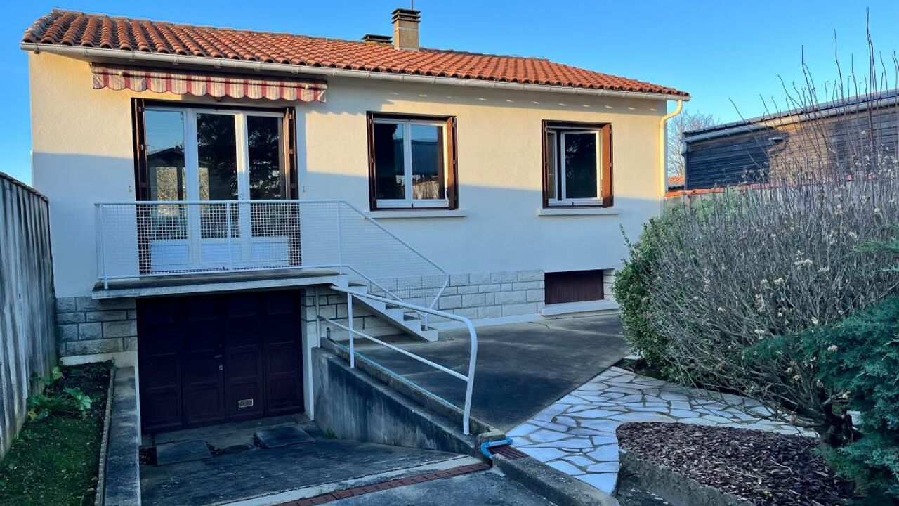 maison 4 pièces 85 m2 à vendre à La Rochelle (17000)