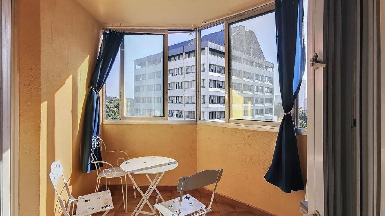 appartement 3 pièces 65 m2 à vendre à Toulon (83000)