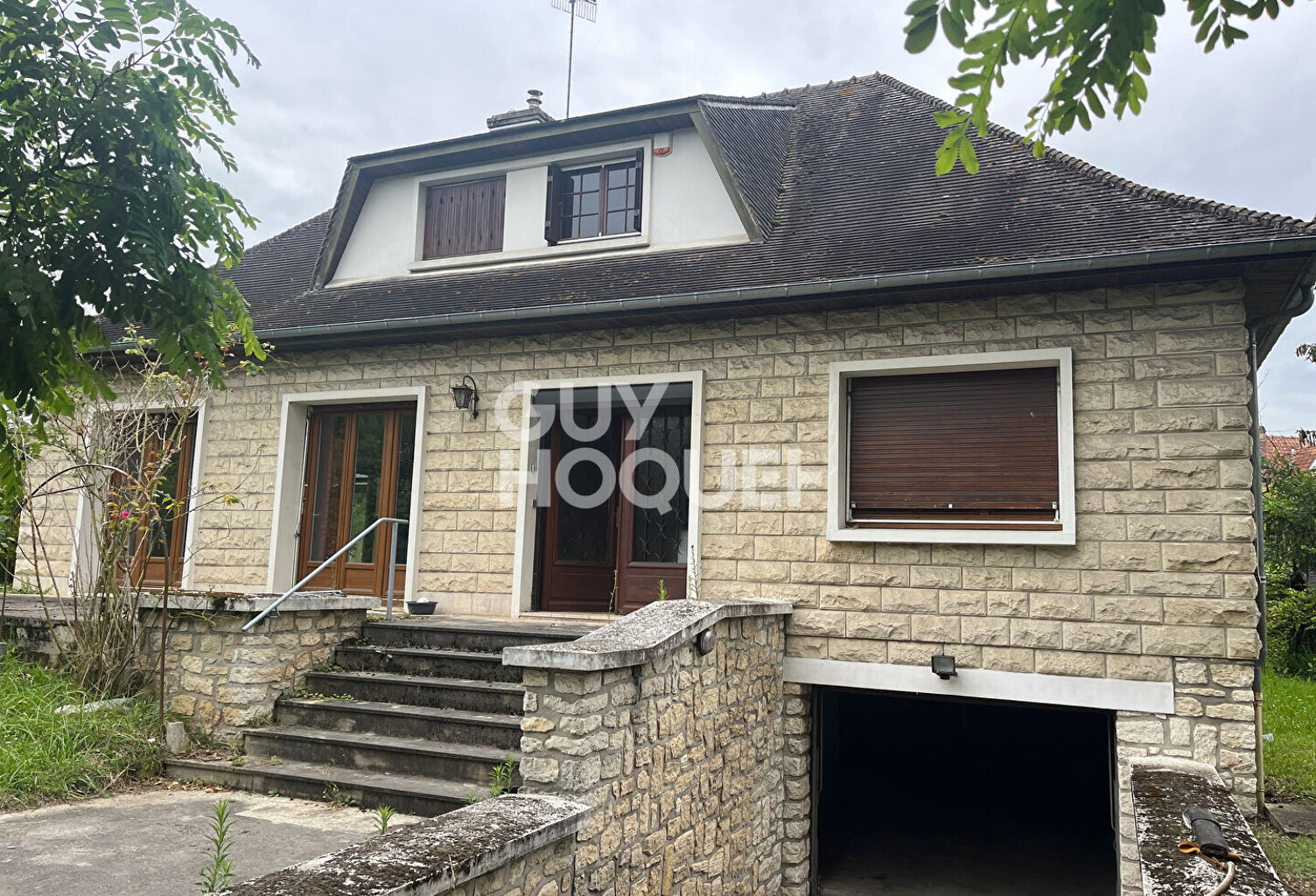 VENTE d'une maison F6 (142 m²) à Compiegne — photo 1