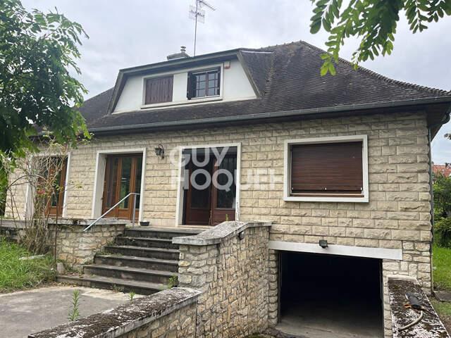 VENTE d'une maison F6 (142 m²) à Compiegne — photo du bien